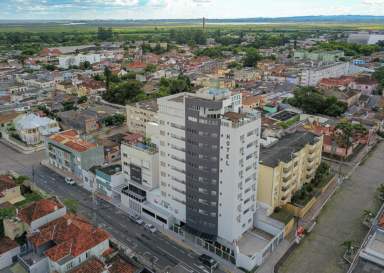 M Tower Hotel Pelotas Exterior foto